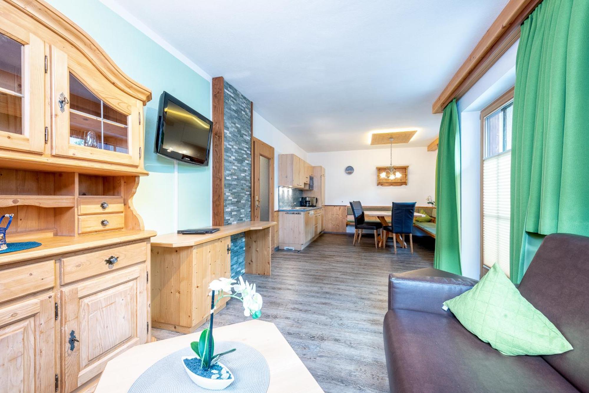 Apartament Alpenliving Mayrhofen Zewnętrze zdjęcie