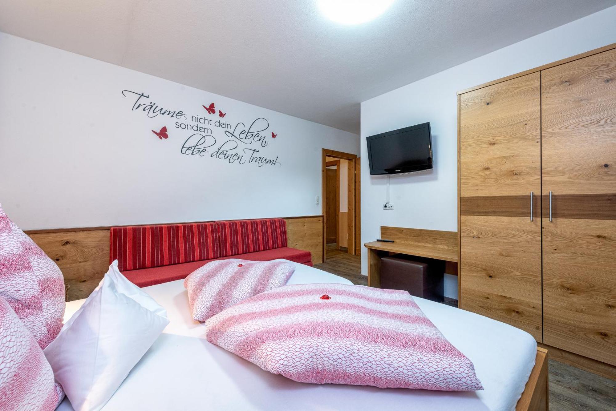 Apartament Alpenliving Mayrhofen Zewnętrze zdjęcie