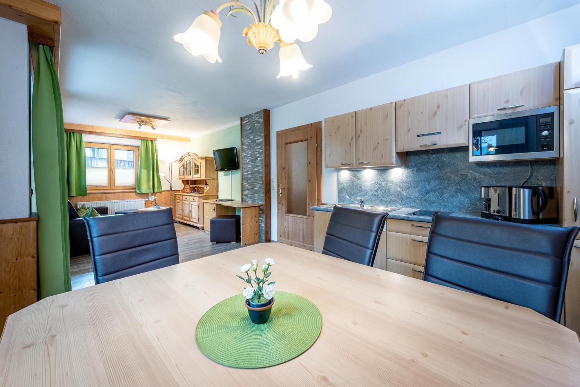 Apartament Alpenliving Mayrhofen Zewnętrze zdjęcie